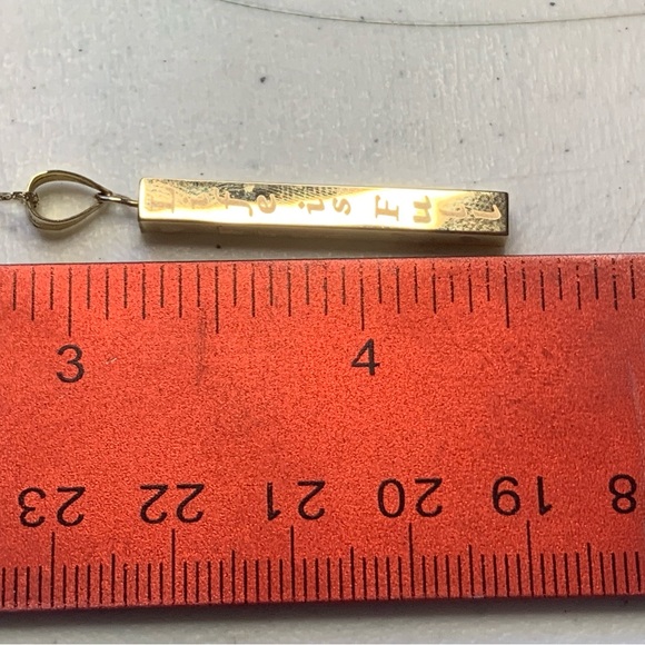 10k solid Michael Anthony Family/Faith/Friends/ Full of Life Pendant Necklace! - Picture 10 of 16